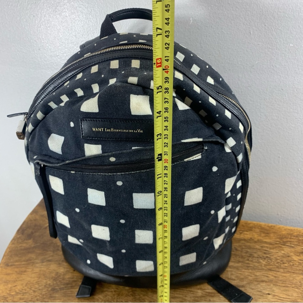 Want les essentiels dé là vie unisex backpack - Picture 11 of 14